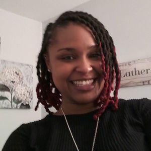 Meet your Posher, Kandi